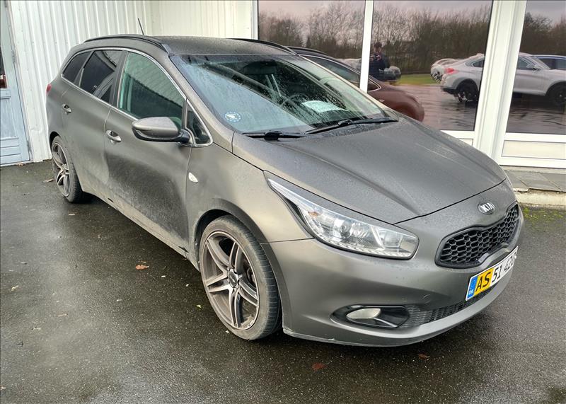 Salg af nyere brugte biler -  Kia - sælges