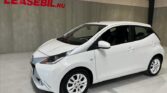 Salg af nyere brugte biler -  Toyota - sælges